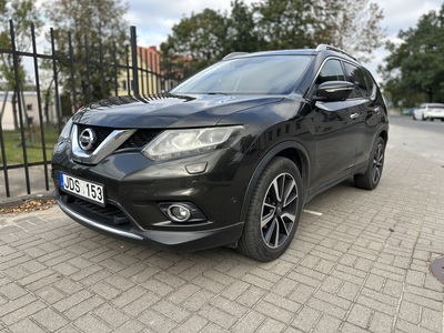 X-TRAIL